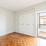 Alugar 3 quarto apartamento de 104 m² em Oeiras