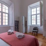 Rent 2 bedroom apartment in lisbon