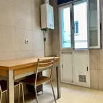 Rent 3 bedroom apartment of 90 m² in madrid