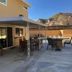 Rent 1 bedroom apartment in Canyon Country