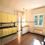 Rent 3 bedroom apartment of 90 m² in Genoa