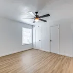 Rent 2 bedroom apartment in Tarrant