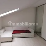 Affitto 2 camera appartamento di 65 m² in Como