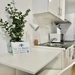 Rent 1 bedroom apartment of 30 m² in Madrid