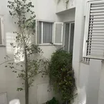 Rent 2 bedroom apartment of 100 m² in Lisbon