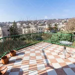 Rent 3 bedroom apartment of 250 m² in Budapest