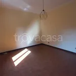 Rent 4 bedroom apartment of 98 m² in Riano