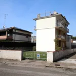 Rent 4 bedroom apartment of 60 m² in Comacchio