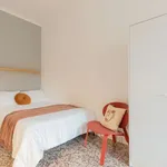 Rent a room in turin