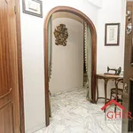 Rent 4 bedroom apartment of 109 m² in Genoa