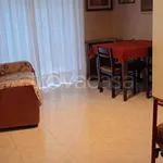 Rent 4 bedroom apartment of 90 m² in Milano