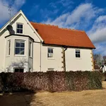 Rent 3 bedroom house in South East England