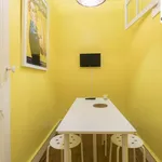 Rent 6 bedroom apartment in Lisbon