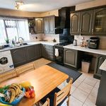 Rent 3 bedroom flat in West Midlands