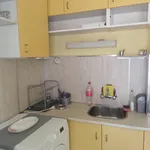 Rent 2 bedroom apartment of 70 m² in Център