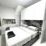 Rent 2 bedroom apartment of 60 m² in Naples