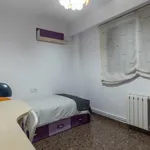 Alquilar 4 dormitorio apartamento en Valencia