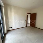 Rent 4 bedroom apartment of 137 m² in Sant'Agata li Battiati