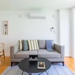 Rent 1 bedroom apartment in porto