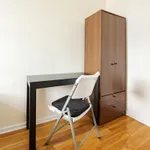 Rent 1 bedroom apartment in Crown Heights