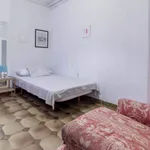 Alquilar 6 dormitorio apartamento en Valencia