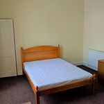 Rent 6 bedroom flat in Wales