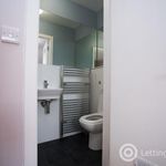 Rent 4 bedroom flat in Aberdeen