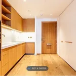 Rent 2 bedroom house in London