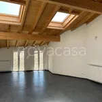 Rent 2 bedroom apartment of 75 m² in Albese con Cassano