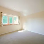 Rent 4 bedroom house in Cotswold District