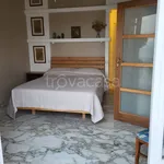 Rent 2 bedroom apartment of 70 m² in Napoli