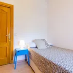 Rent a room of 122 m² in madrid