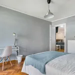 Rent 5 bedroom apartment in Valencia