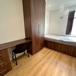 Rent 6 bedroom house in Manchester