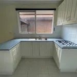 Rent 2 bedroom apartment in Hughesdale