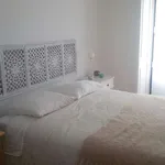 Rent 2 bedroom apartment of 75 m² in lisbon