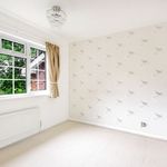 Rent 3 bedroom house in South East England