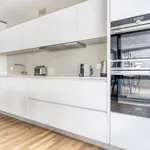 Miete 2 Schlafzimmer wohnung von 1184 m² in Zurich