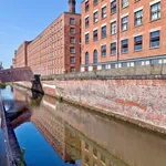 Rent 3 bedroom apartment in Manchester