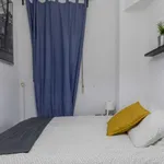 Rent 5 bedroom apartment in Valencia