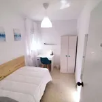 Rent a room in granada