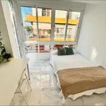 Rent 4 bedroom apartment in Seville