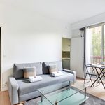 Rent 1 bedroom apartment of 27 m² in Paris