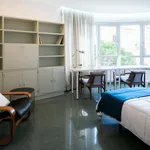 Rent 8 bedroom apartment in Valencia