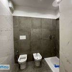 Affitto 2 camera appartamento di 70 m² in Naples