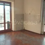 Affitto 7 camera appartamento di 200 m² in Catania