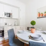 Alugar 2 quarto apartamento de 100 m² em Lisbon