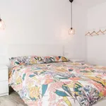 Rent a room of 97 m² in valencia