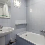 Rent 4 bedroom apartment in Valencia