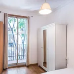 Rent 3 bedroom apartment of 63 m² in Barcelona